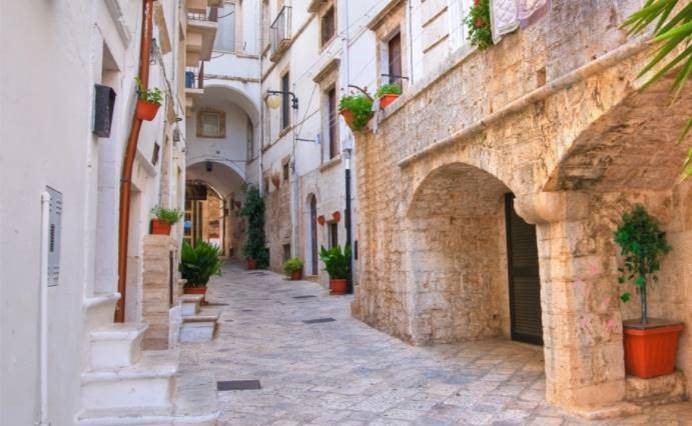 News Fibercop - FiberCop porta la fibra ottica ultraveloce a Putignano