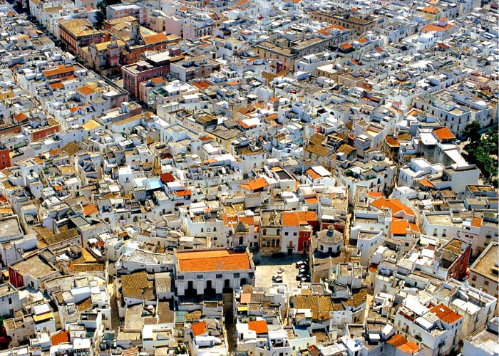 News Fibercop - FiberCop porta la fibra ottica ultraveloce a Castellana Grotte